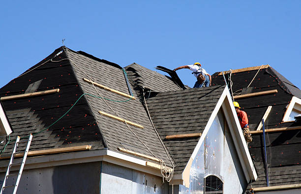 Best Residential Roofing Contractor  in Fulton, IL